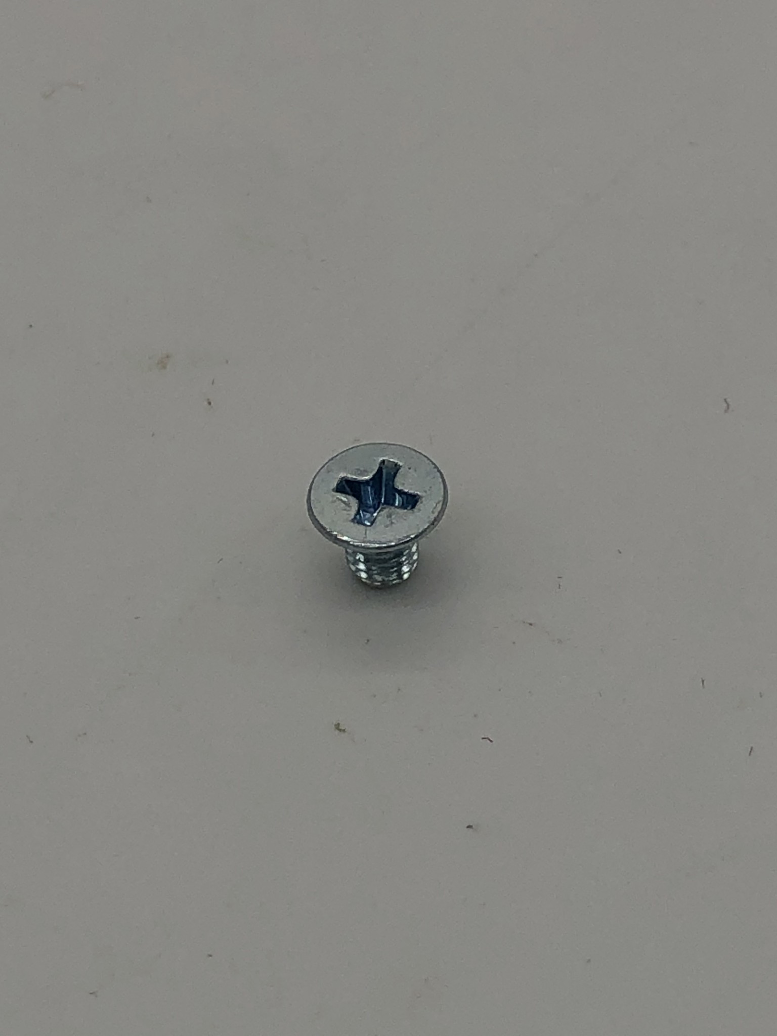 COUNTERSUNK HEAD SCREW M4 X 6 DIN 965 COUNTERSUNK HEAD SCREW M4 X 6 DIN 965