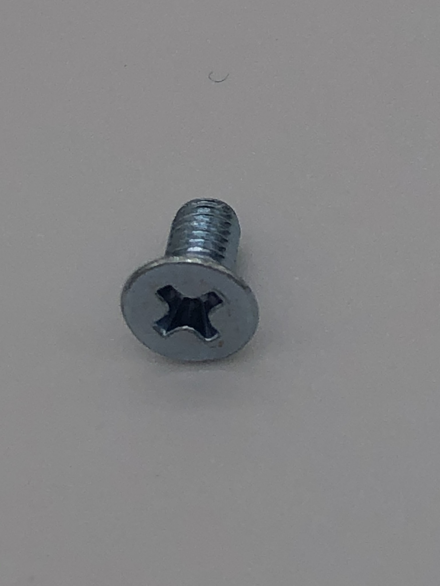 COUNTERSUNK HEAD SCREW M4 X 8 DIN 965 COUNTERSUNK HEAD SCREW M4 X 8 DIN 965