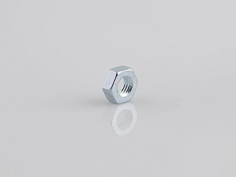 6KT-MUTTER M3 ISO 4032 6KT-MUTTER M3 ISO 4032