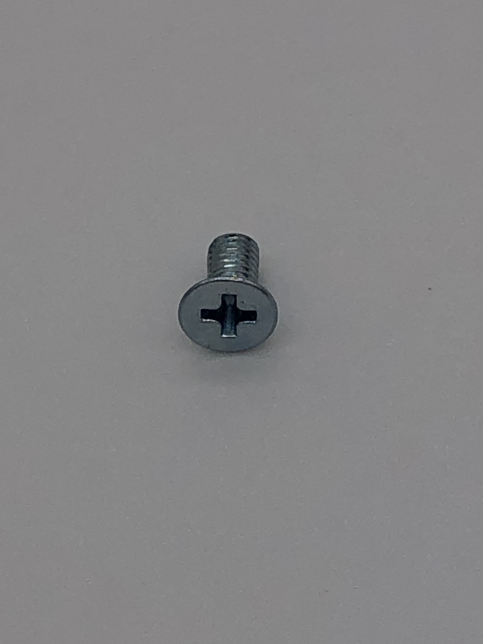 COUNTERSUNK HEAD SCREW M3 X 6 DIN 965 COUNTERSUNK HEAD SCREW M3 X 6 DIN 965